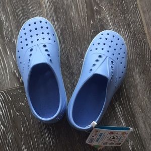 Light purple natives